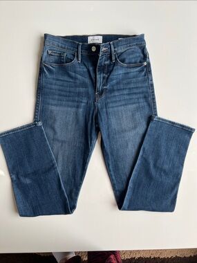 Frame Denim Le Sylvie Slender Straight Jeans